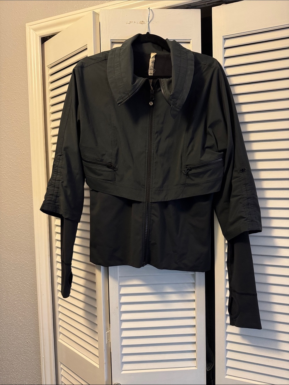 Womens Dark Green Lightweight Zip-Front Jacket